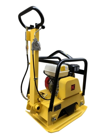 Виброплита бензиновая реверсивная KOMAN MS125-4